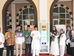 Peringati Tahun Baru Islam, Walikota Metro dan BSI Luncurkan ATM Beras di Masjid Taqwa